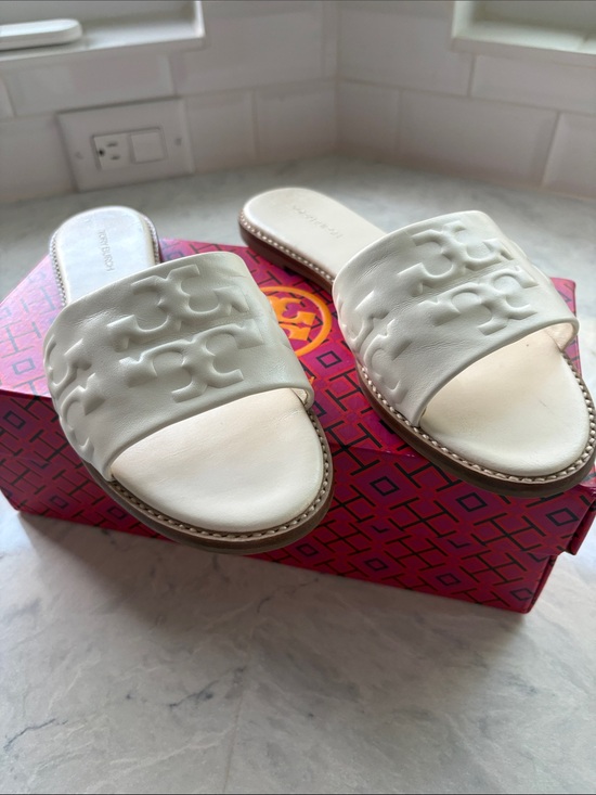 Tory Burch Shoes - Tory Burch Cream Logo Embossed Slide